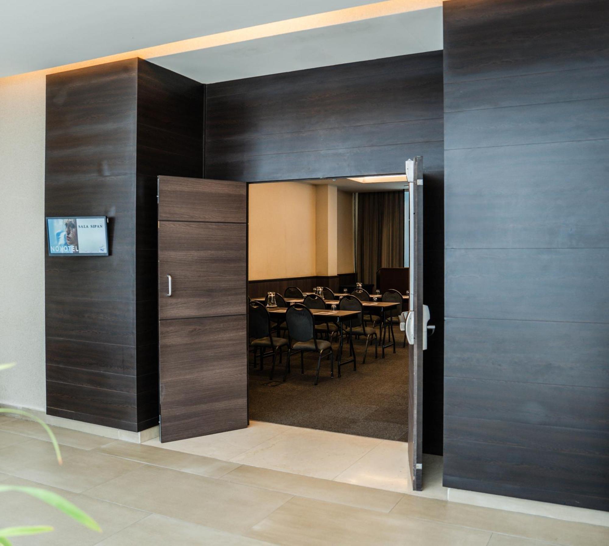 Novotel Lima San Isidro Extérieur photo