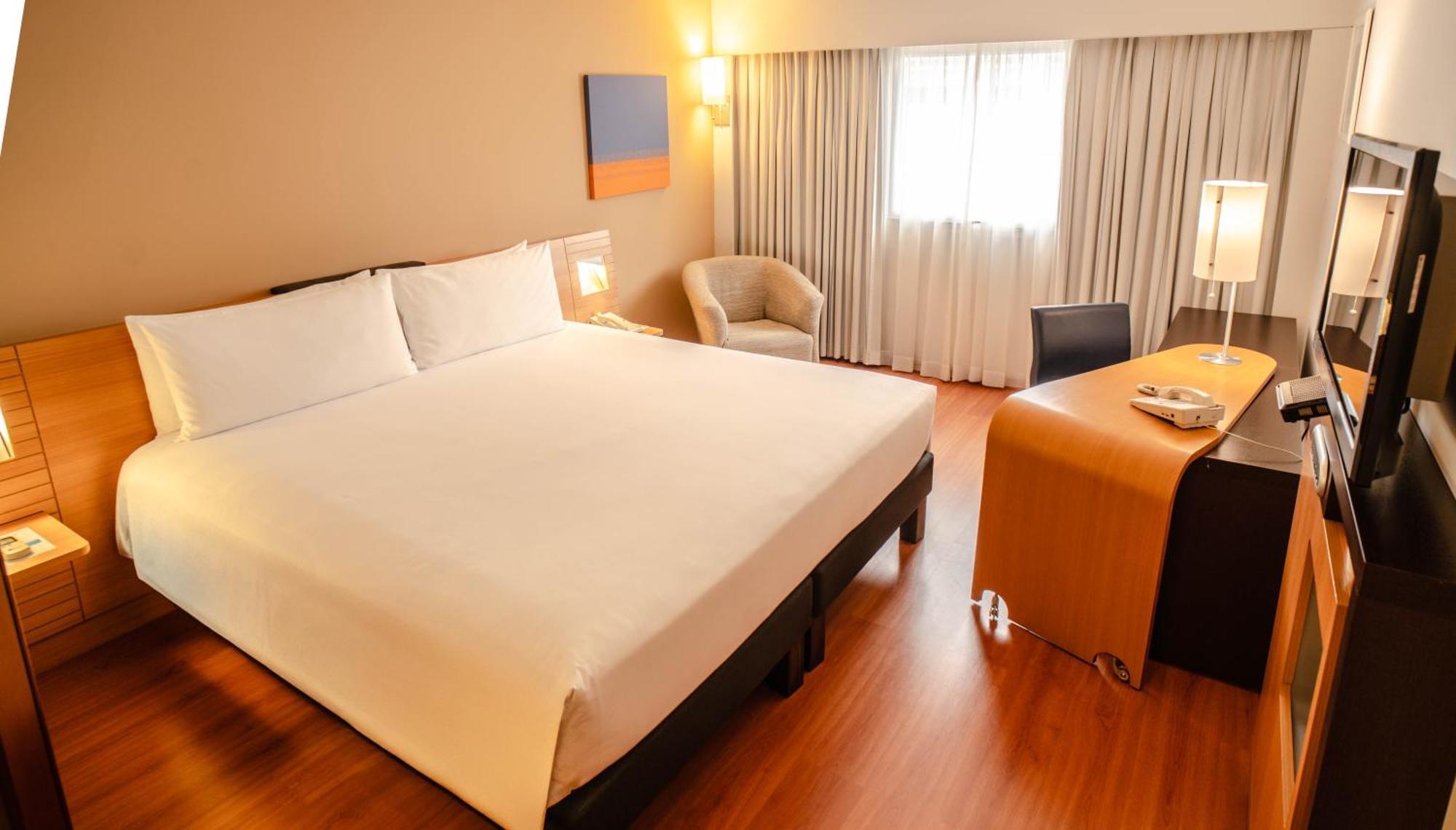 Novotel Lima San Isidro Extérieur photo